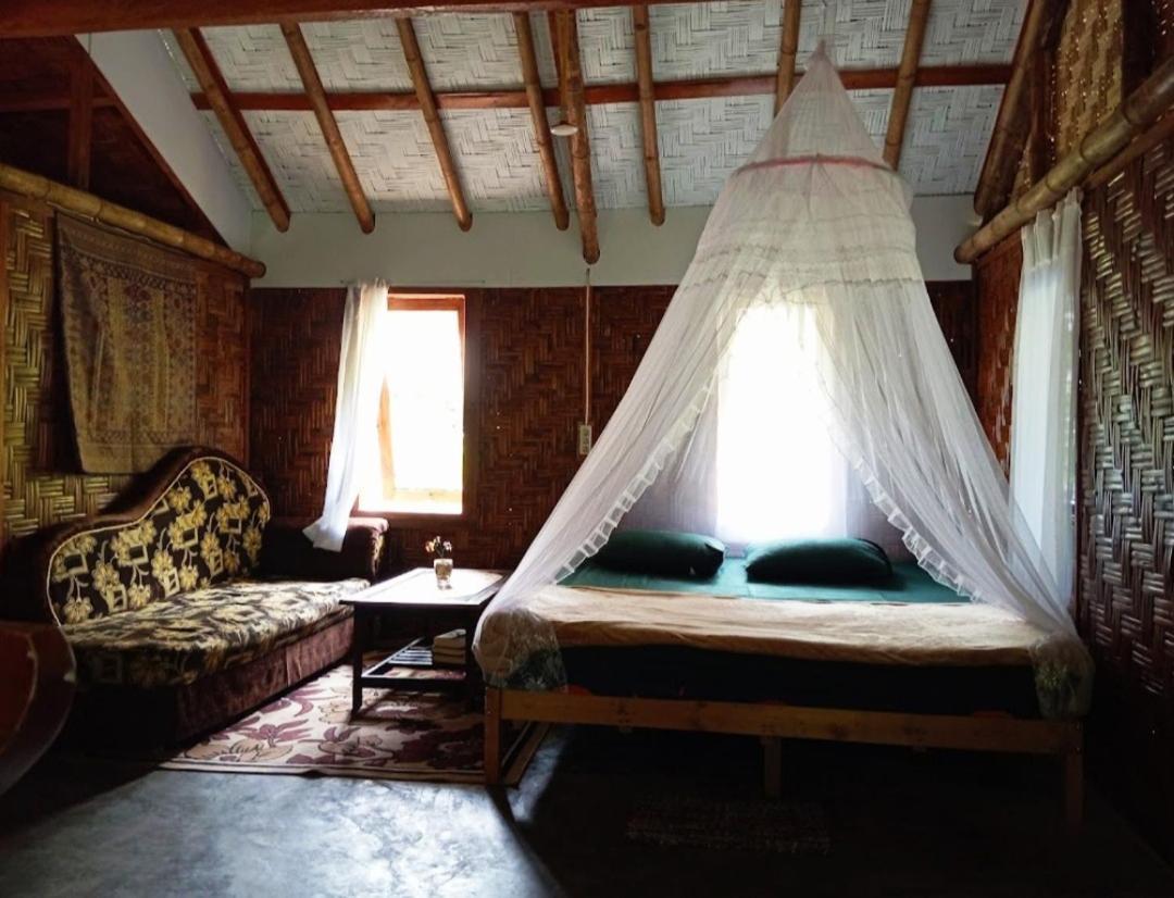 Magpie Homestay & Jungle Trekking Especially For Guest Trekking With Us Bukit Lawang Room photo